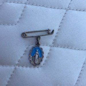 Vintage mother Mary pin brooch with blue Italian